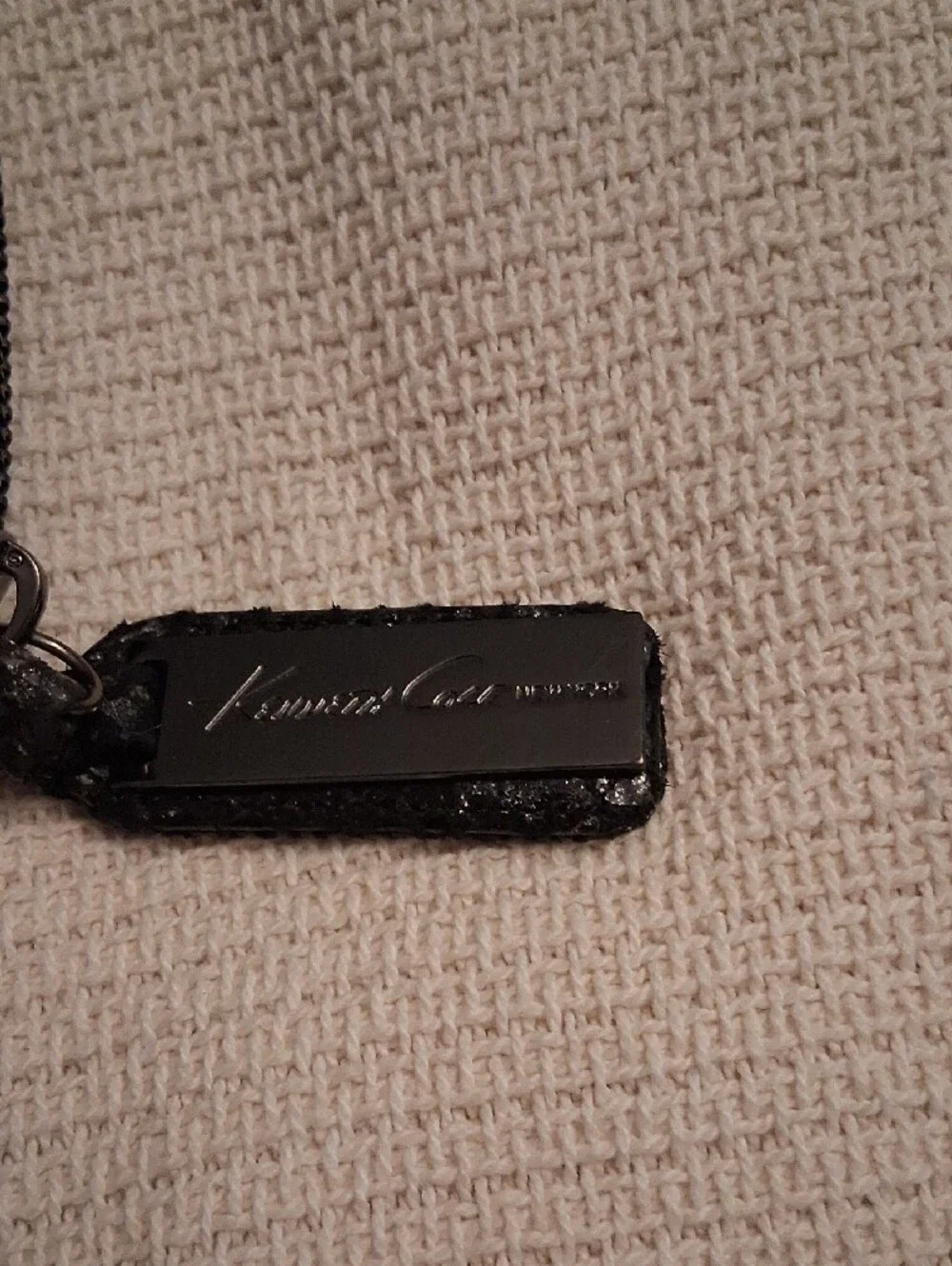 Kenneth Cole Black Snake-Texture Wallet